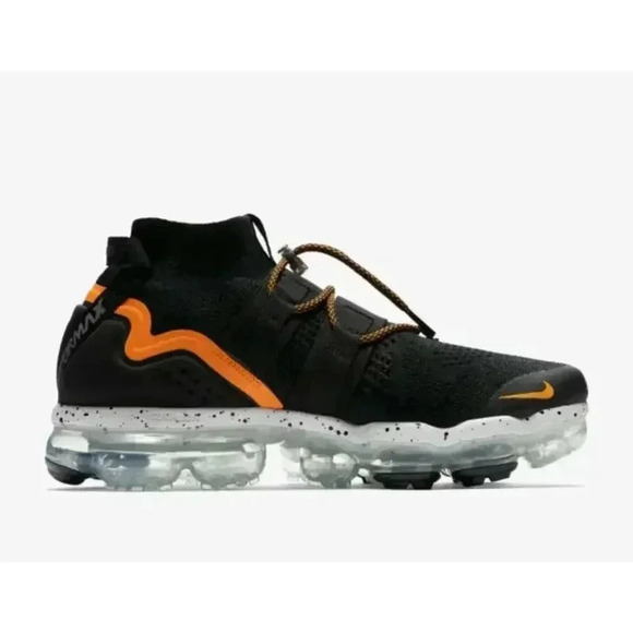 SOLD-Nike AIR VAPORMAX UTILITY TWIST OF ORANGE Size 10.5 - Picture 2 of 11